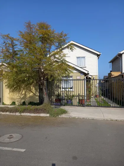 Venta De Casa En Cumbres De Buin