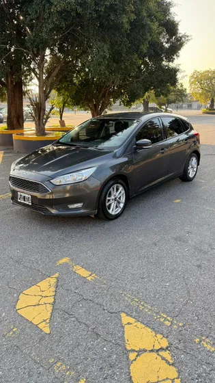 Ford Focus 1.6 5p N Mt S