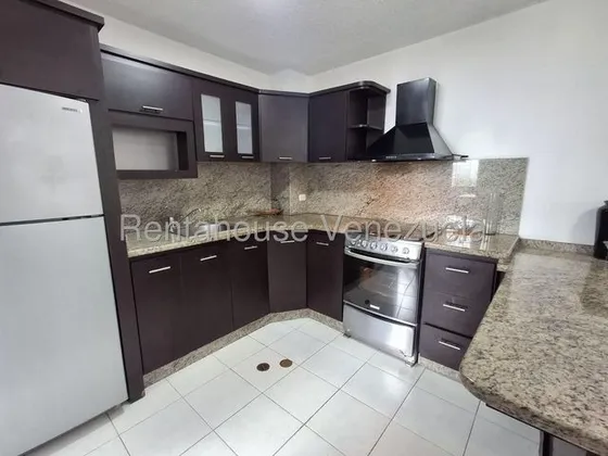 Jean Pavon Tiene Excelente Apartamento En Alquiler En El Oeste De Barquisimeto Lara 2 3 9 9 3