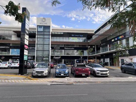 Local Comercial En Renta En Mérida, Plaza Solare, San Antonio Cucul