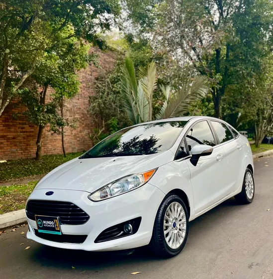 Ford Fiesta 1.6 Hatchback Titanium