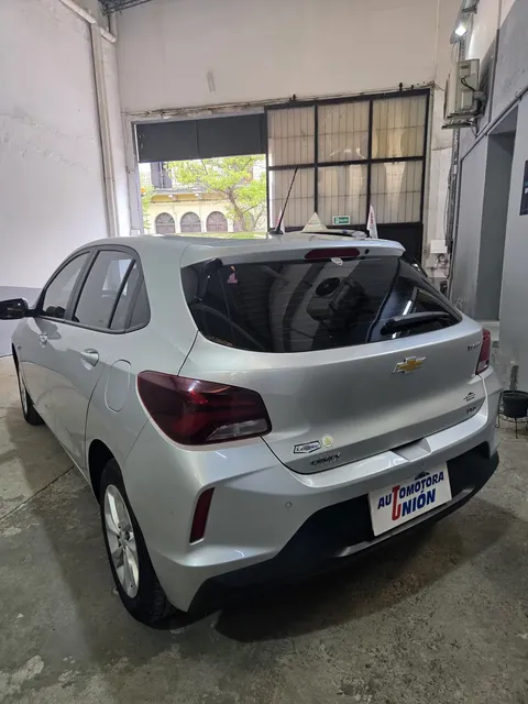 Chevrolet Onix 1.0t Hb Ltz