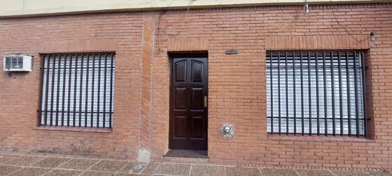 Ph 3 Ambientes Al Frente Con Patio Y Lavadero Cubierto Rio Negro N1599,el Palomar,moron