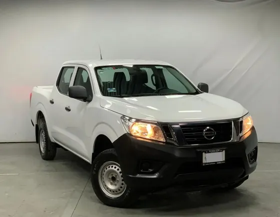 Nissan Np300 2.5 Se Paq Seguridad Mt
