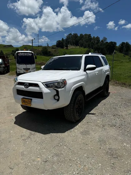 Toyota 4runner 4.0 Sr5