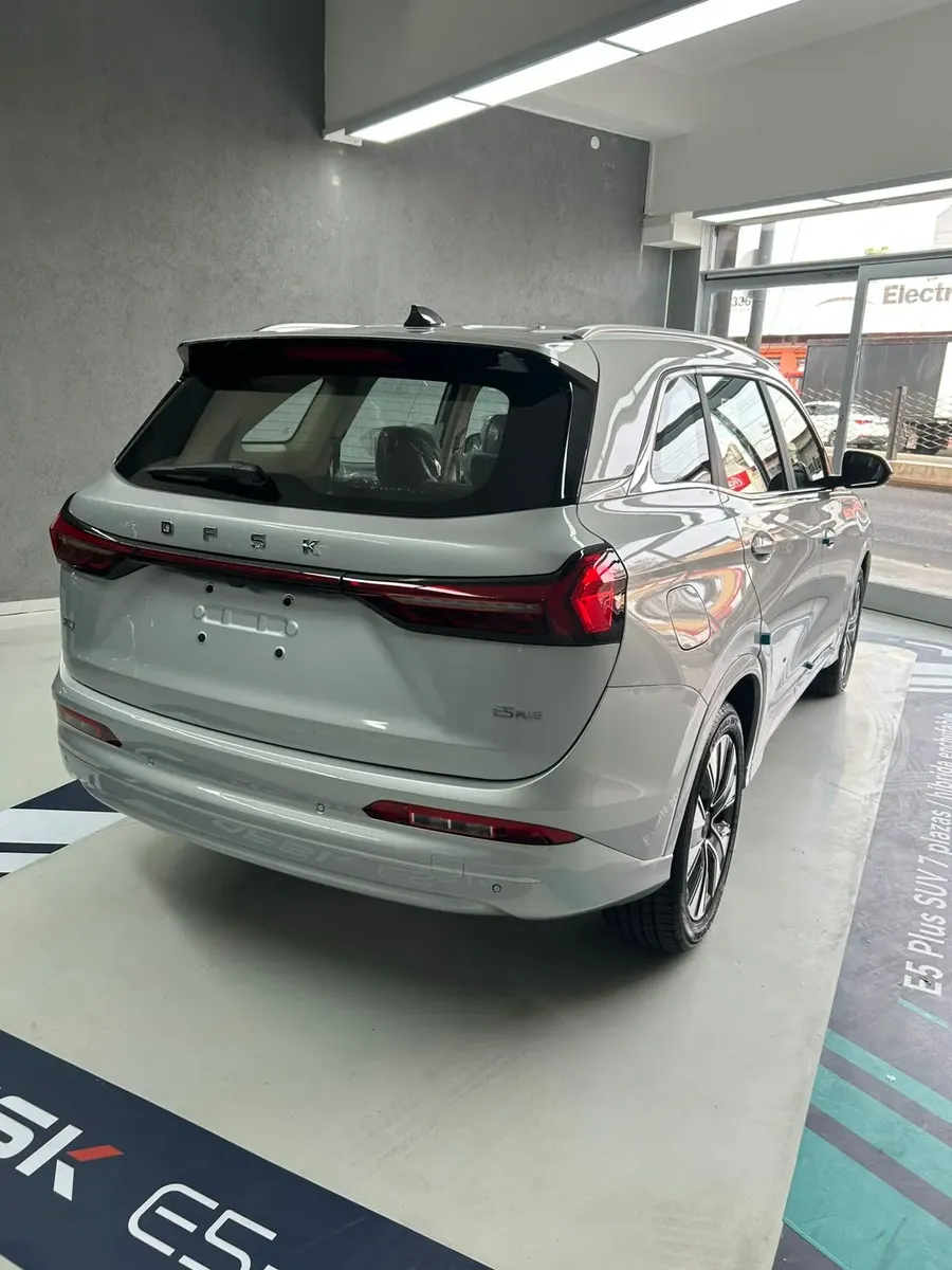 DFSK E5 plus 1.5 Phev508369152498749443