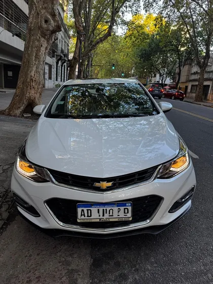 Chevrolet Cruze 5 1.4 Premier 5p