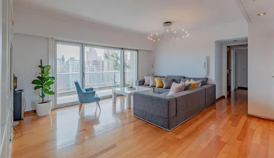 Departamento En Venta - 4 Dormitorios 4 Baños - 182mts2 - Lomas De Zamora