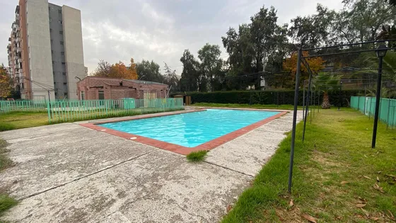Departamento Estacion Central/ Pajaritos/ Condominio