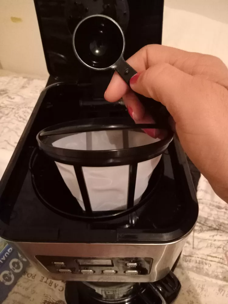 Chefman® Cafetera Goteo 12 Tazas Programable Filtro Reusable Color Negro