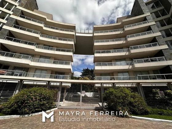 Departamento De 2 Ambientes En Alquiler Con Cochera En Vista Canning