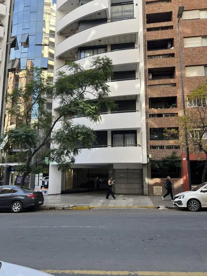 Venta - Cochera Con Baulera En Nueva Córdoba