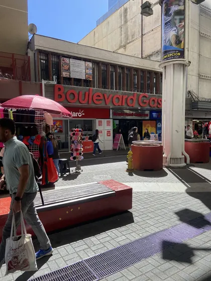 Se Arrienda Amplio Local Comercial