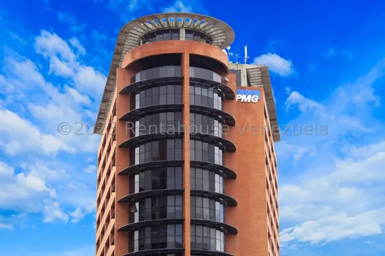 Extraordinaria Oficina / Amplia / Espectacular Vista / 980 Mts / Venta Mls 238-28767 El Rosal