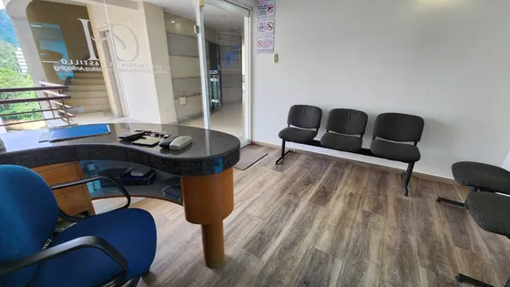 Consultorio En Venta En Los Mangos - Wc