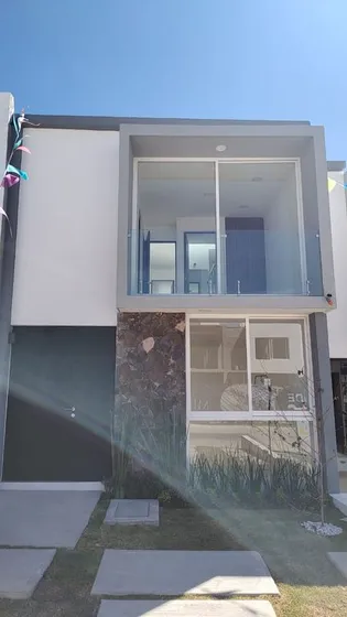 Casa En Venta En Lomas De La Joya