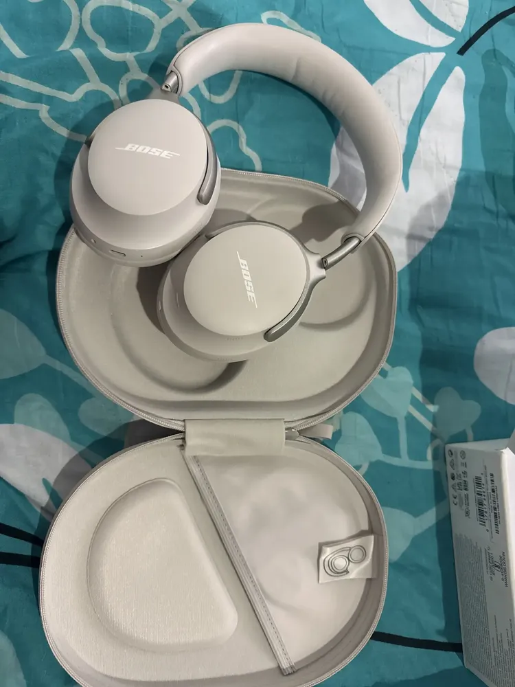 Fone de ouvido over-ear sem fio Bose Quietcomfort ultra 884367