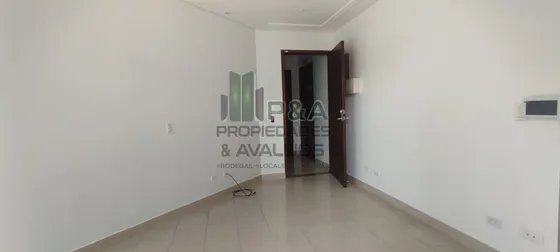 Oficina En Arriendo En Envigado - Envigado