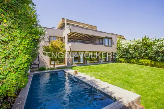 Casa En Venta - San Carlos De Apoquindo - Condominio