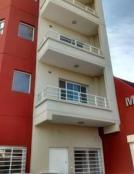 Casa En Venta - 1 Dormitorio 1 Baño - 47mts2 - Lanús