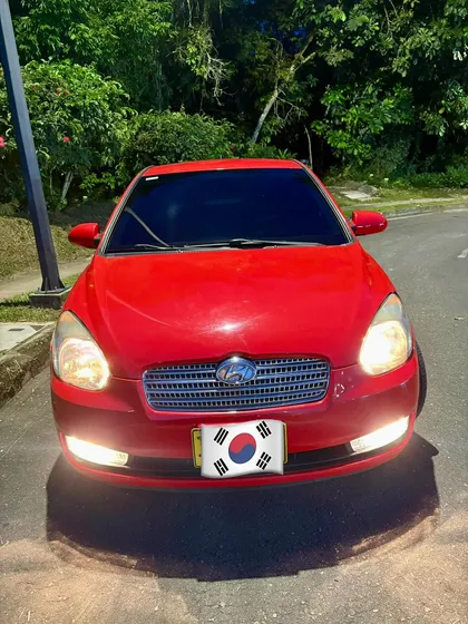 Hyundai Accent 1.4 Gls 4 P