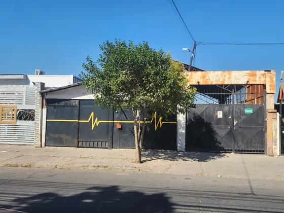Propiedad Comercial Y Habitacional En Venta La Cisterna