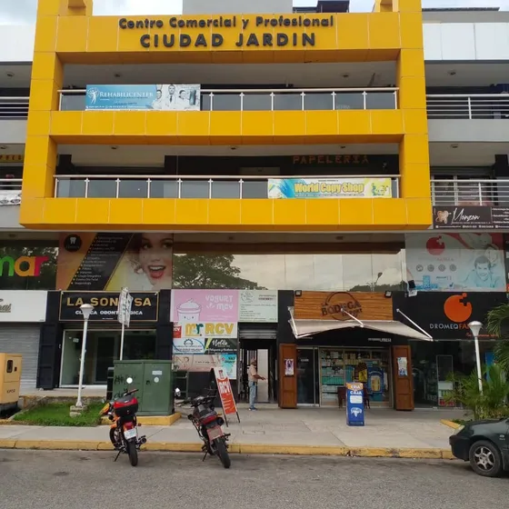 Local En Venta Centro Comercial Ciudad  Jardín