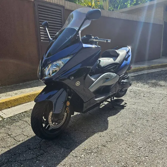 Yamaha Tmax