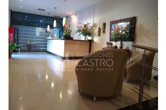 Hotel En Venta: Con Todos Sus Permisos Y Obligaciones Al Día, Ubicado En La Calle Neveri Frente Al Aeropuerto De Puerto Ordaz