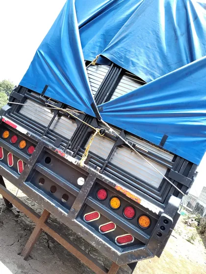 Carrocería Para Torton Mide 7 Metros Lista Para Trabajar