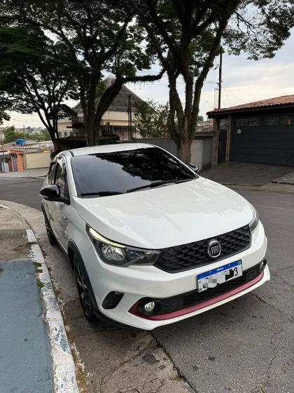 Fiat Argo 1.8 Hgt 16v Flex Aut. 5p