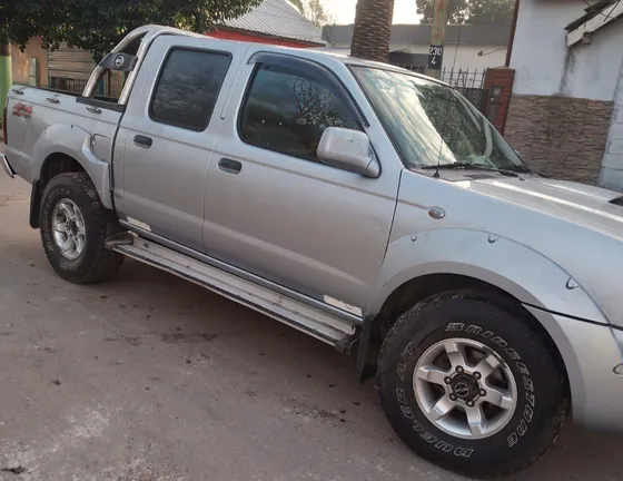Nissan Frontier 2.8 D/c 4x4 Se