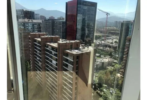 Excelente Oficina Semi Nueva Ubicado En Las Condes