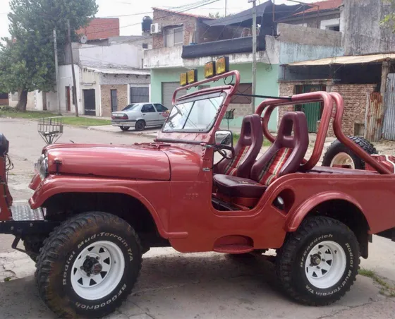 Jeep Ika Ja 3ua