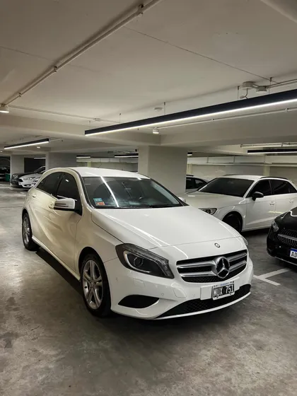 Mercedes-benz Clase A 1.6 A 200 At Urban B.efficiency 156cv