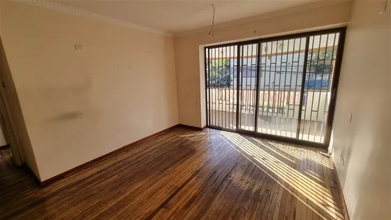 Casa En Venta De 5 Dorm. En Providencia
