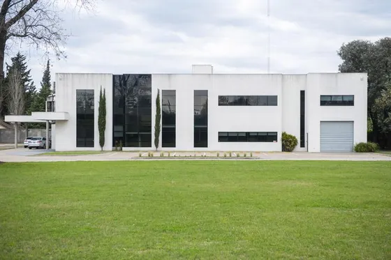 Nave Industrial - Loma Verde