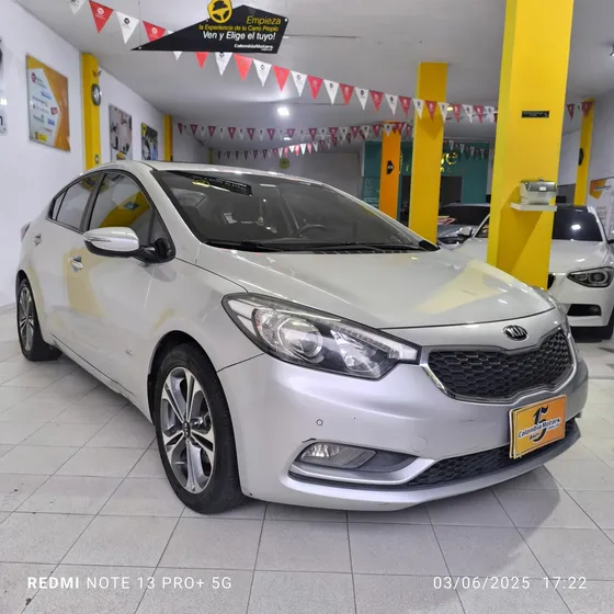 Kia Cerato Pro 1.6 Summa At