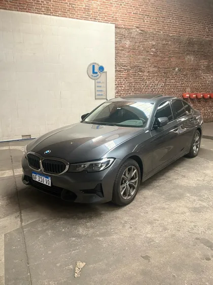 Bmw Serie 3 2.0 320i Sedan Sportline