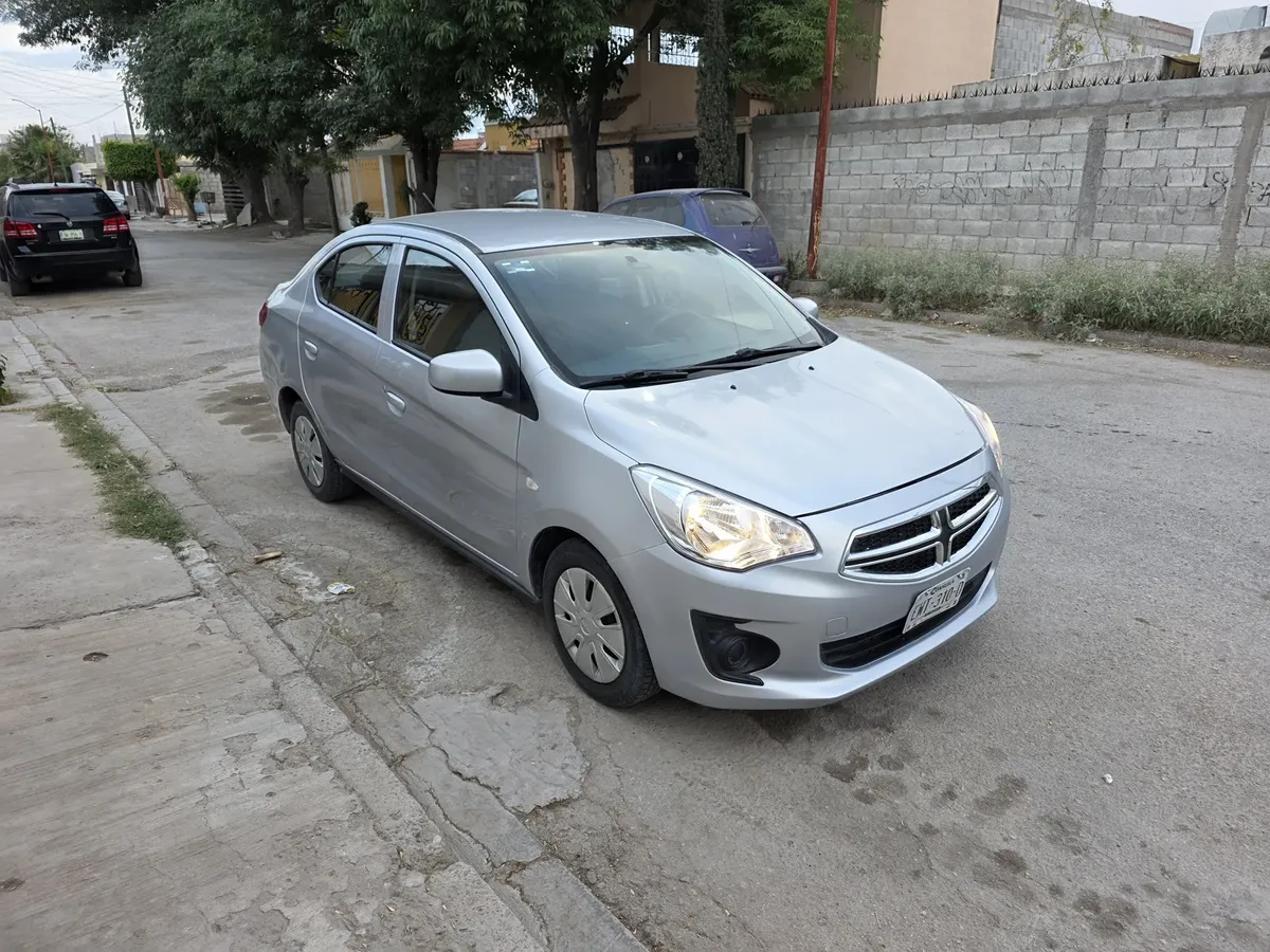 Dodge Attitude 1.2 Se Cvt416285911606241281