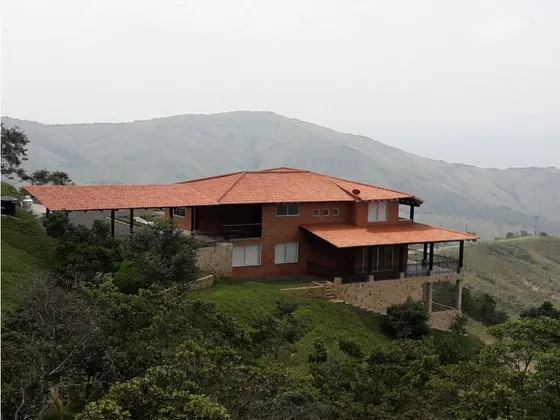 Casa Campestre En Venta En Condominio - Dapa Yumbo Cali Valle Colombia