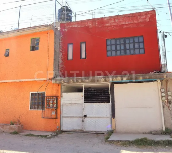 Casa En Venta A Una Calle De Antiguo Camino Real A Cholula.