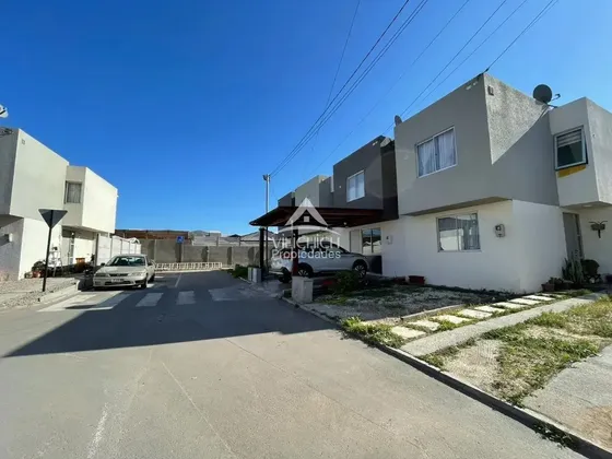 Venta Casa 3 Dormitorios En Condominio La Florida La Serena