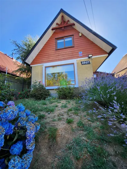 Casa En Venta De 3 Dorm. En Valdivia