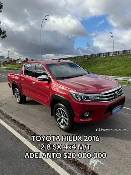 Toyota Hilux Pick-up 2.8 Cd Sr 177cv 4x4