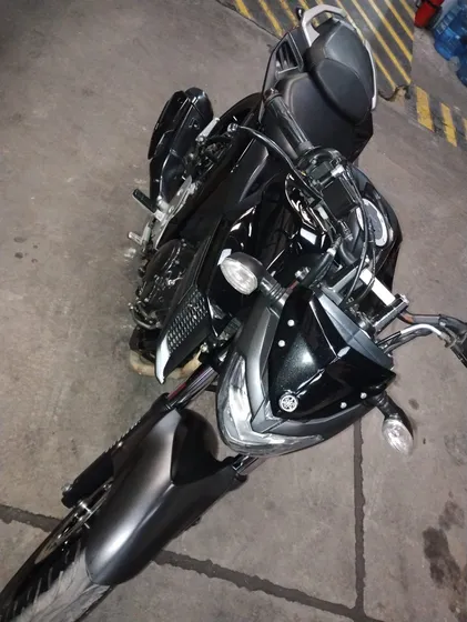 Fz25 Titular Muy Bien Cuidada Solo La Uso Para Ir A Trabajar
