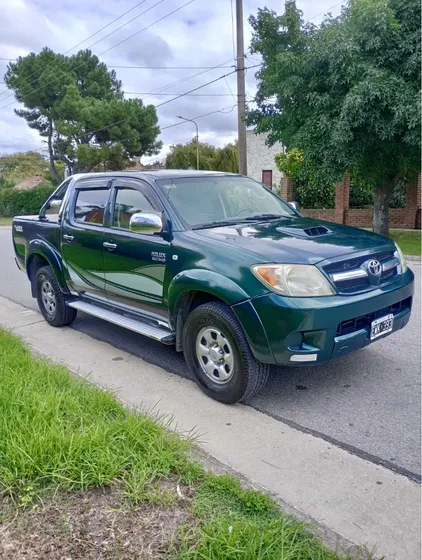 Toyota Hilux 3.0 D/cab 4x2 D Srv