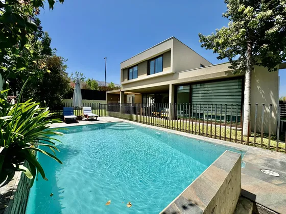 Piedra Roja , No Perimetral, Quincho Y Piscina