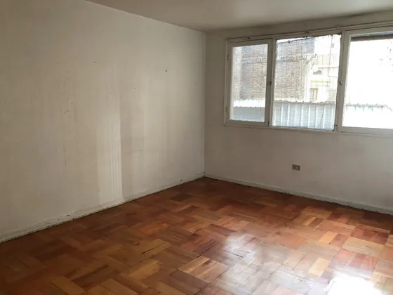 Depto Antiguo Mac Iver Metro Bellas Artes 4d 2b Piso Parquet
