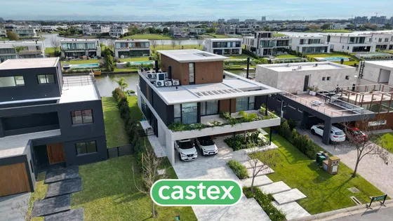 Casa A La Venta De 6 Ambientes En El Barrio Virazón. Nordelta.